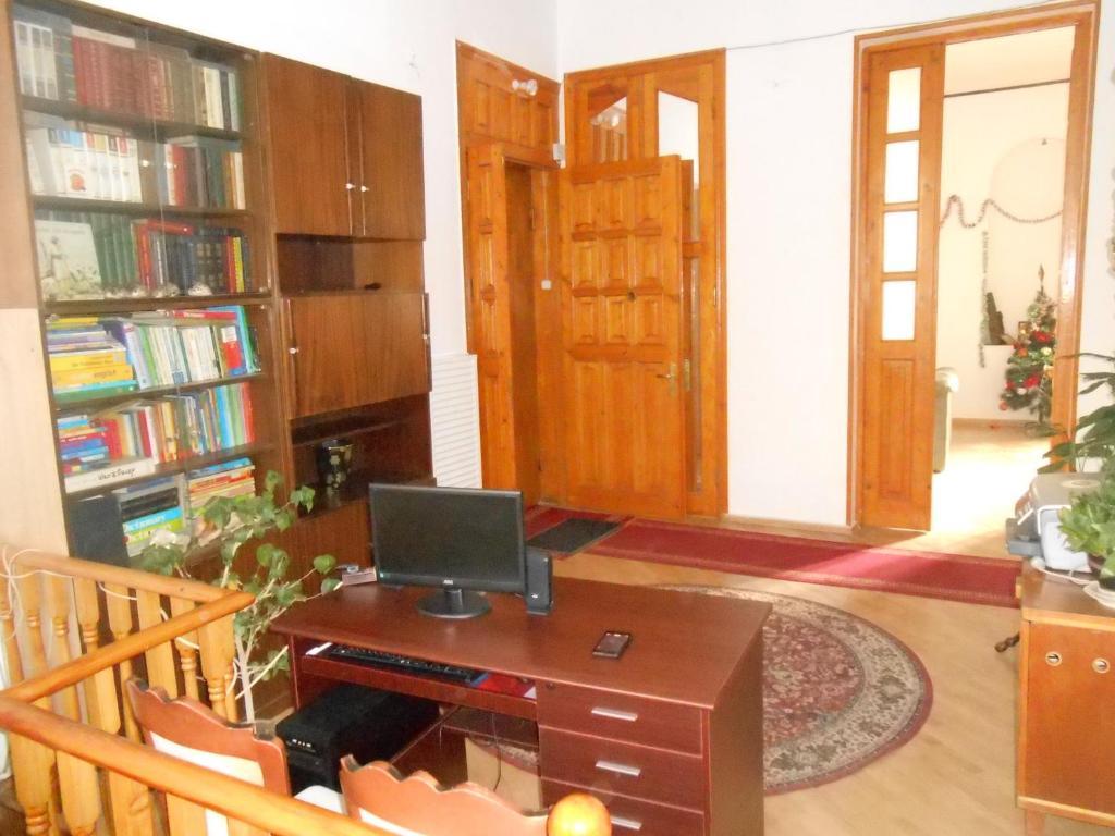 Room 404 Guest House Tbiliszi Szoba fotó
